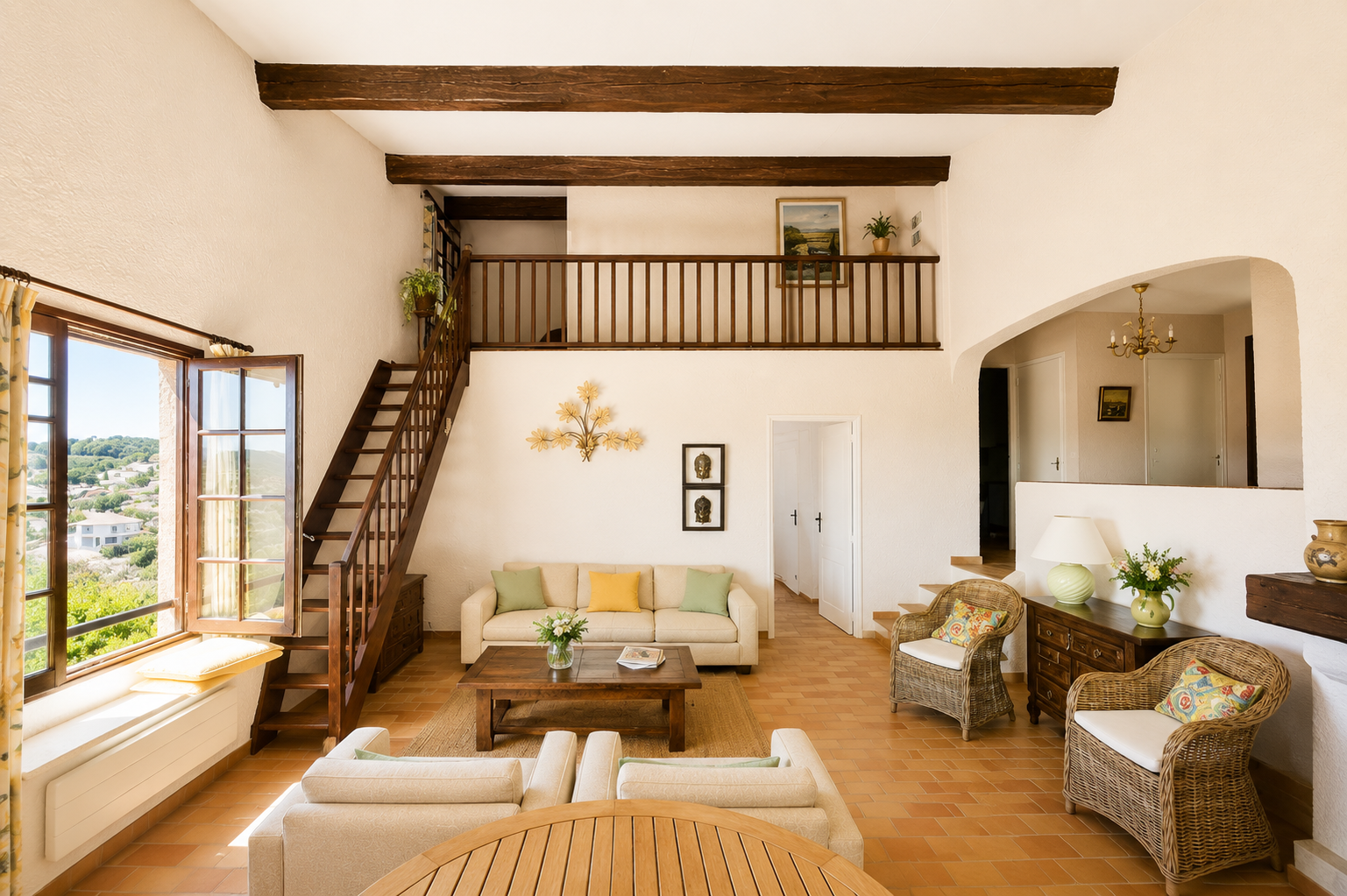 Villa 4 chambres à rénover, Les Issambres sur les hauteurs vue mer panoramique – Image 5
