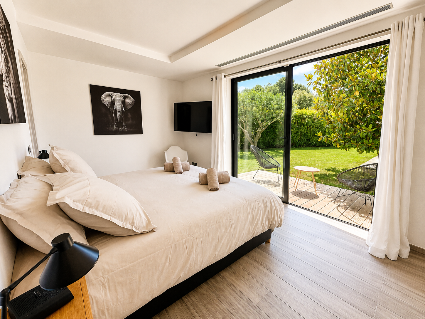 Villa 4 chambres avec piscine et pool house à vendre à Plan de la Tour au calme et proche du centre – Image 9