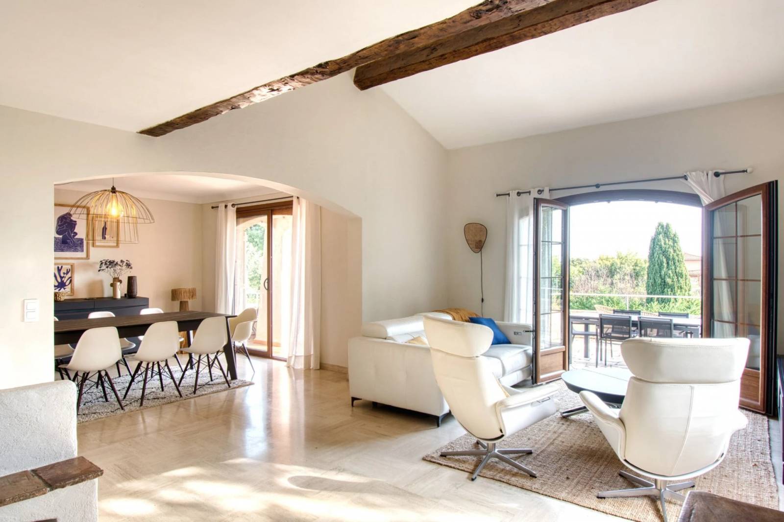 Villa vue mer avec 4 chambres à vendre, aux Issambres, plages à pied – Image 6
