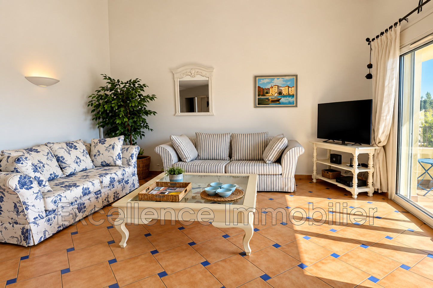 Appartement 5 pièces à vendre à Sainte-Maxime – Image 2