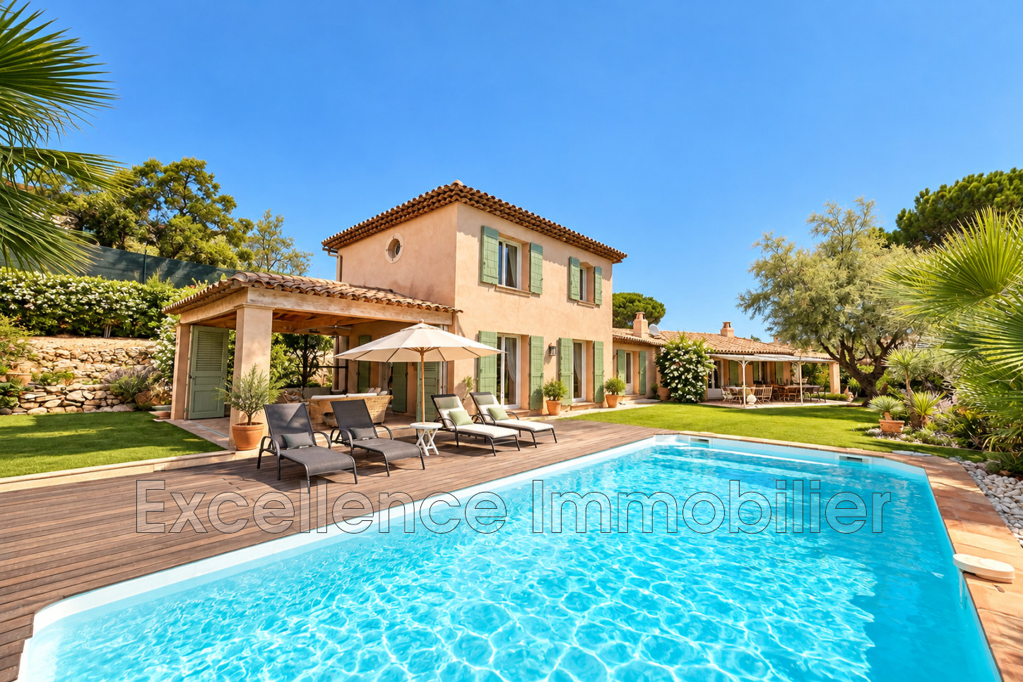 Villa 5 pièces à vendre à Sainte-Maxime – Image 2