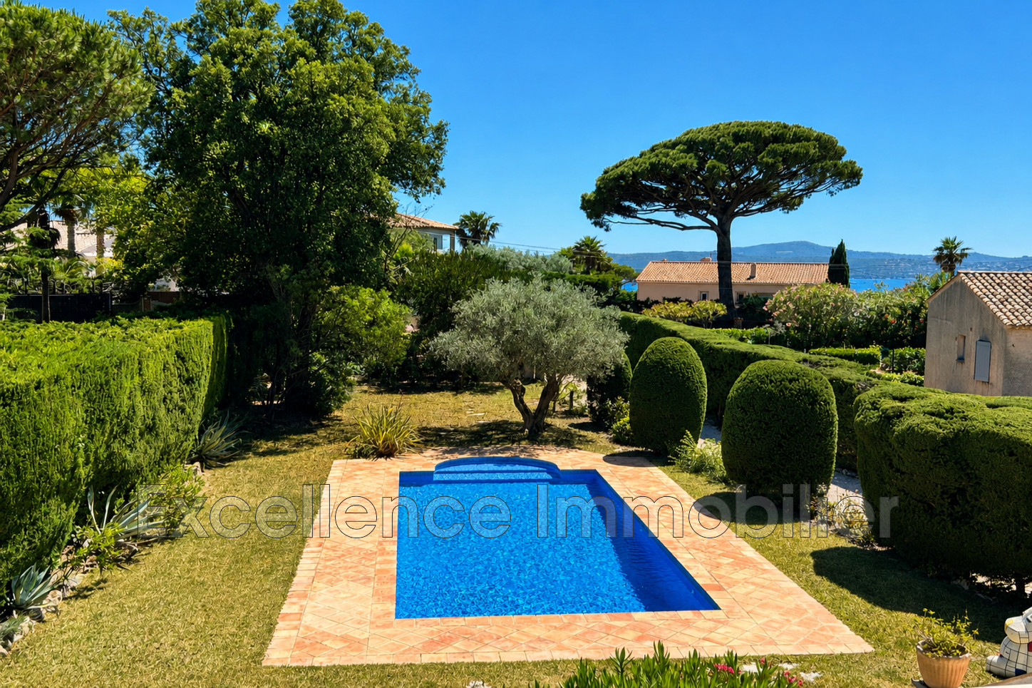 Villa 6 pièces à vendre à Sainte-Maxime – Image 3