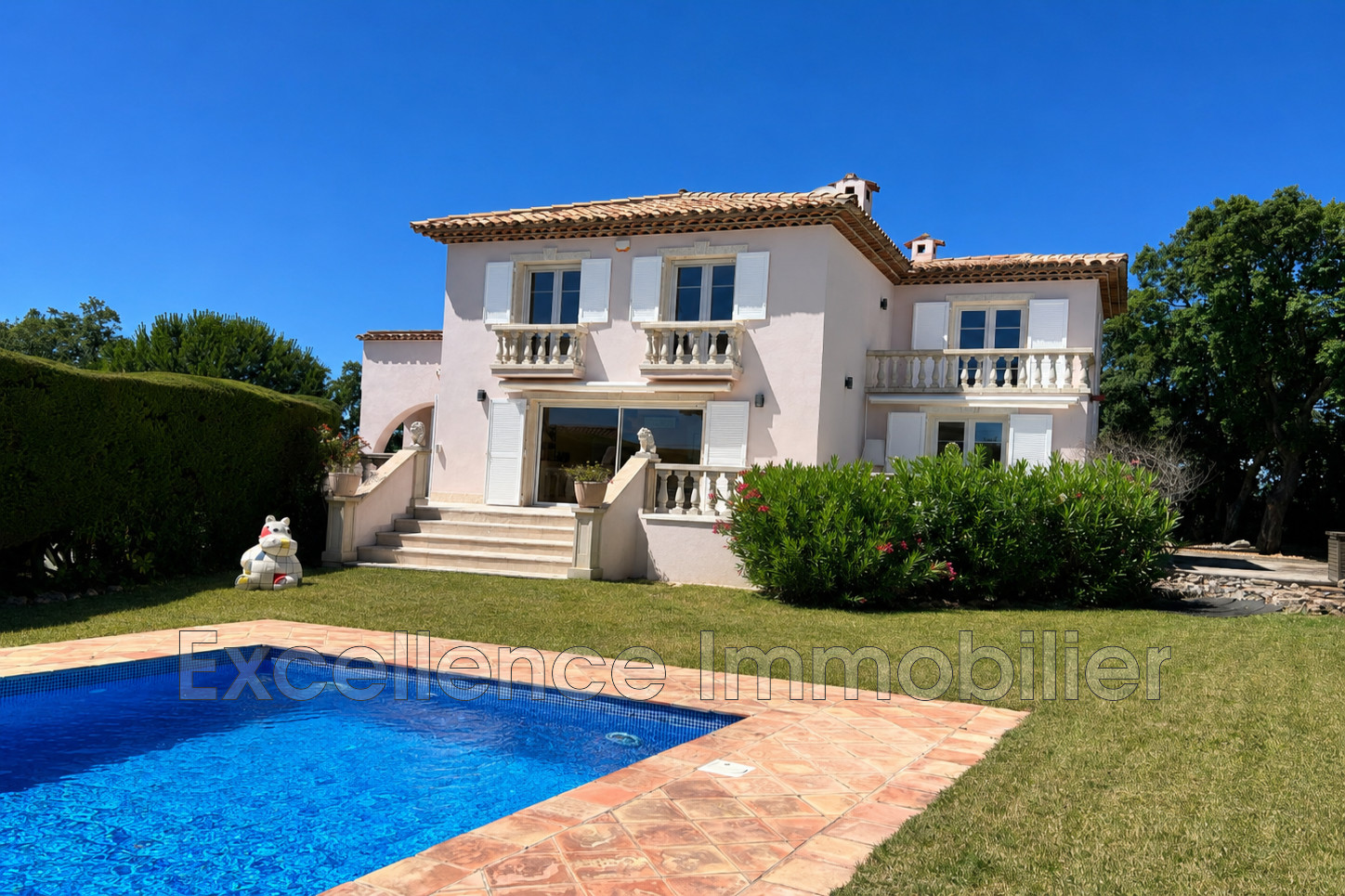 Villa 6 pièces à vendre à Sainte-Maxime – Image 5