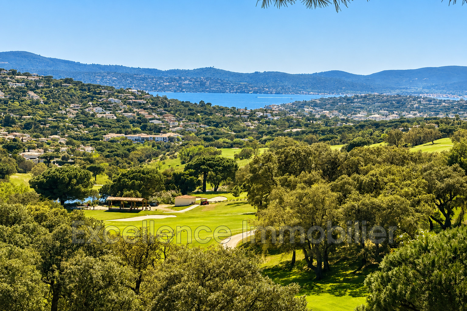 Villa 8 pièces à vendre à Sainte-Maxime – Image 2