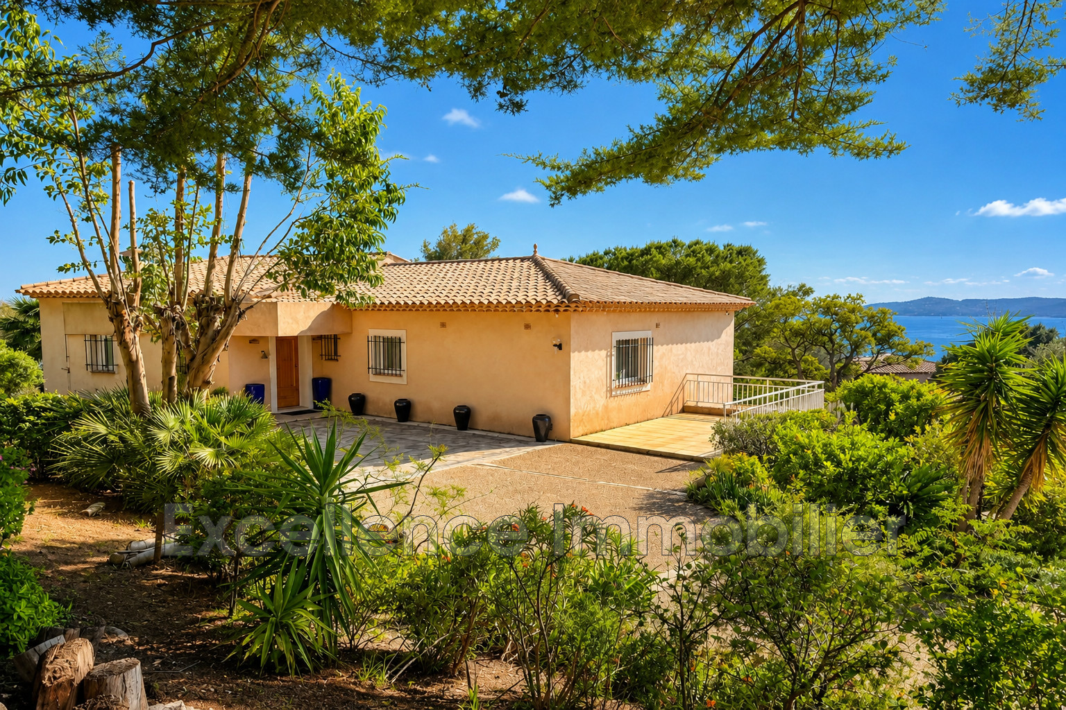 Villa 6 pièces à vendre à Le Lavandou – Image 5