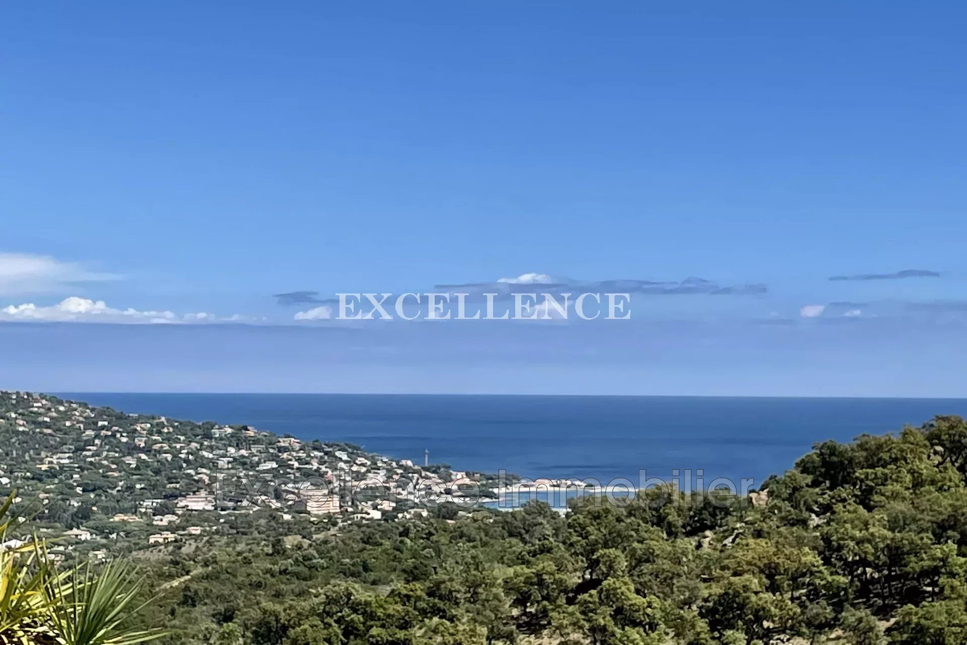 Villa 6 pièces à vendre à Sainte-Maxime – Image 4
